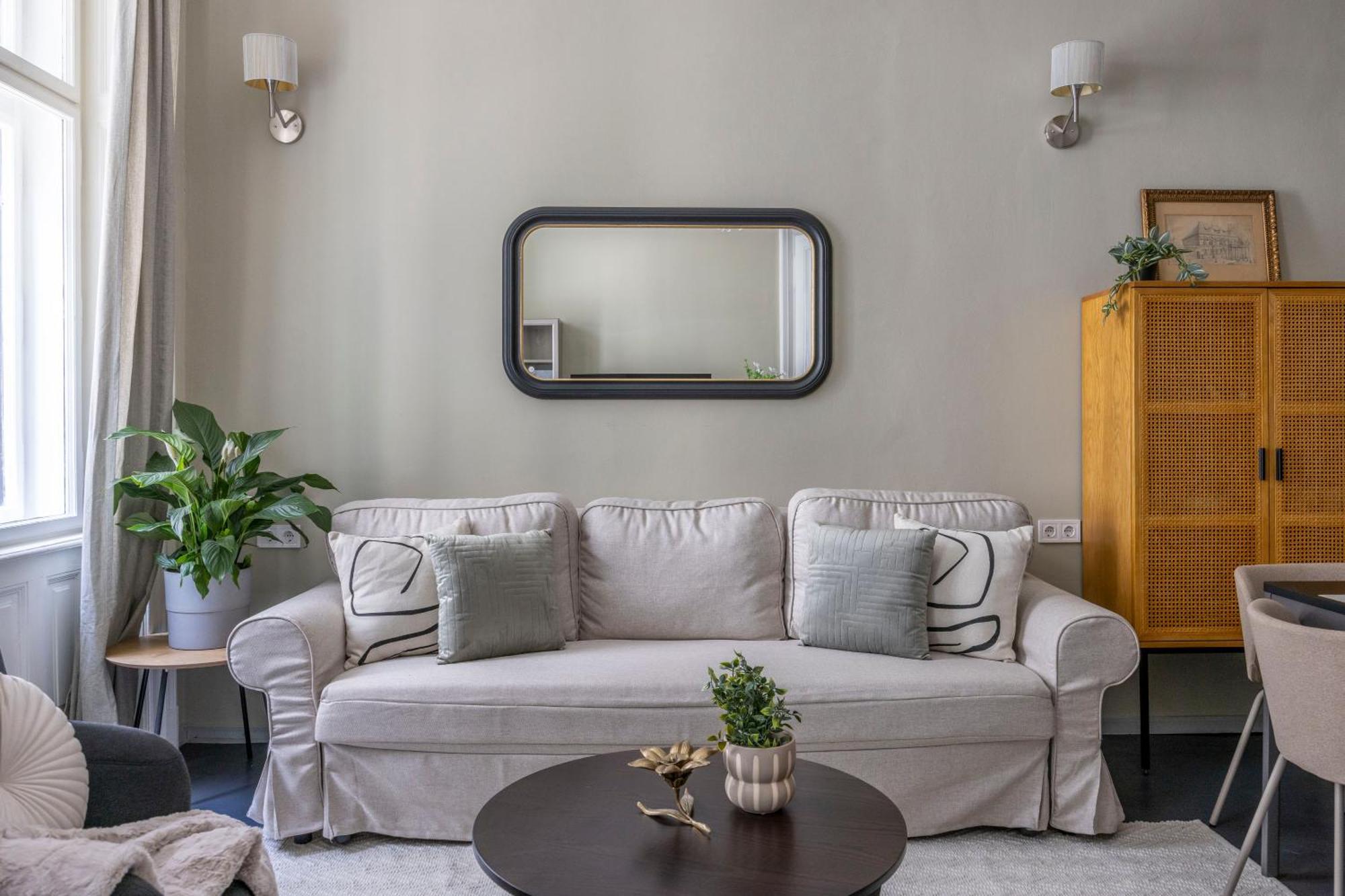 Charming Art Deco Style Apartment In The Heart Of Budapest Eksteriør bilde
